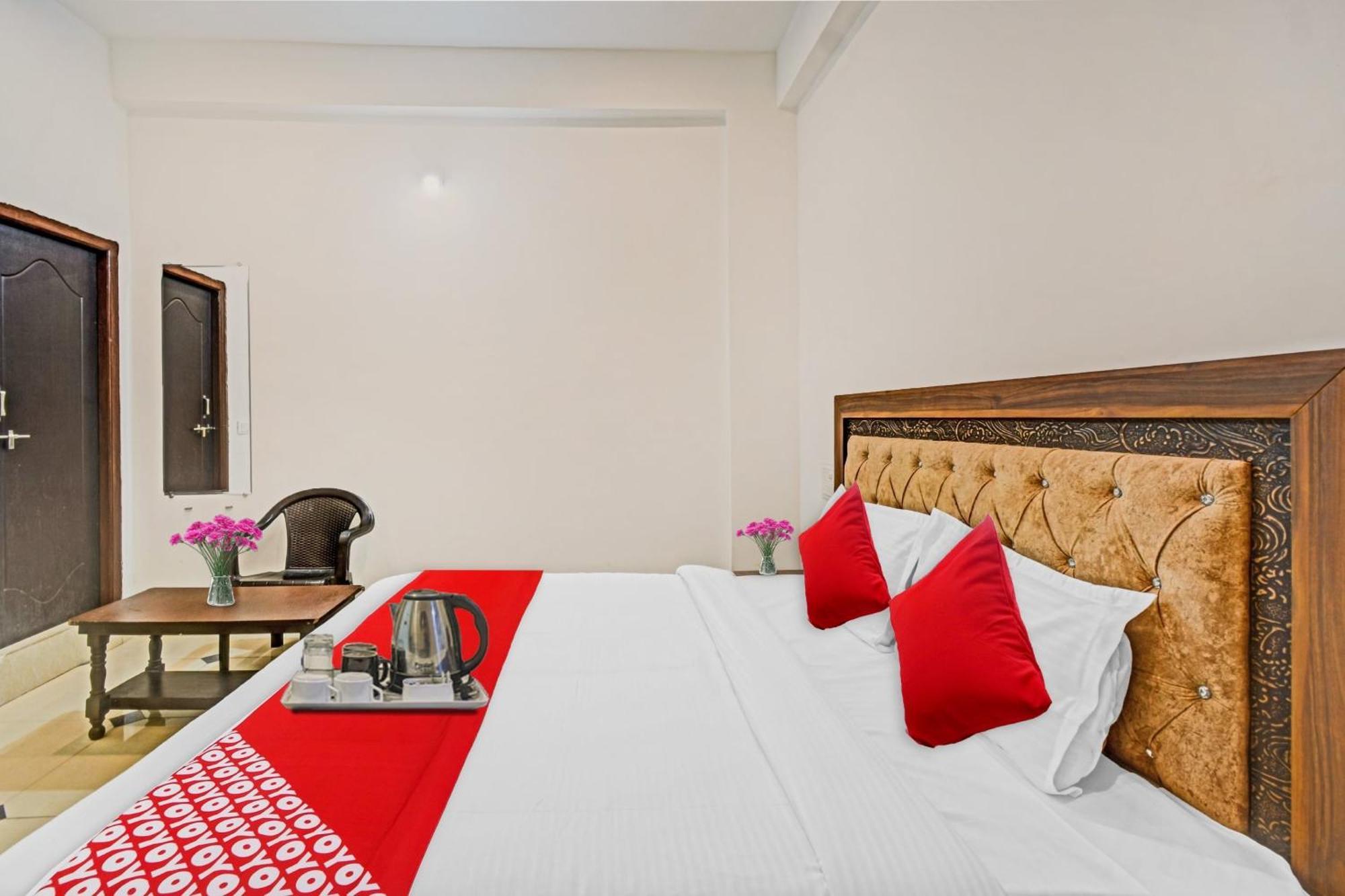 Hotel O Padharo Saa อุเดเปอร์ ภายนอก รูปภาพ